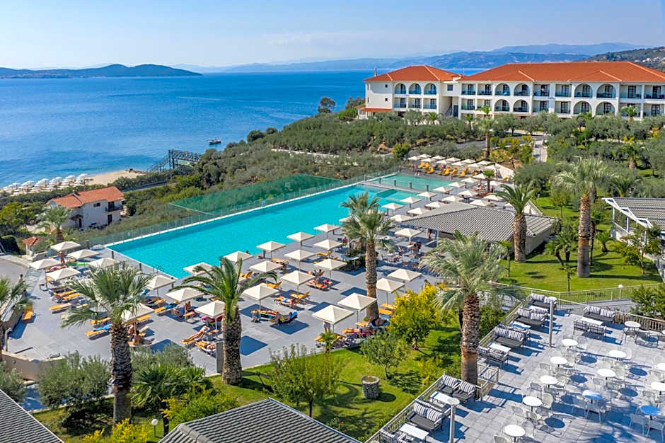 Akrathos Beach Hotel