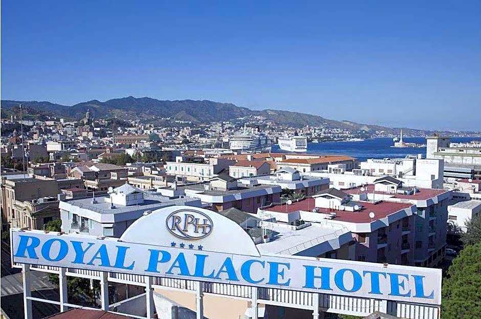 Royal Palace Hotel