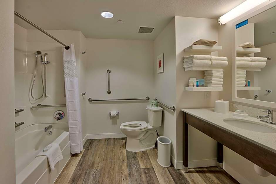 Hampton Inn By Hilton & Suites Albuquerque Airport