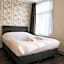 Hotel Carillon