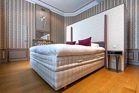 Royal Suite