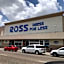 University Inn & Suites Brownsville