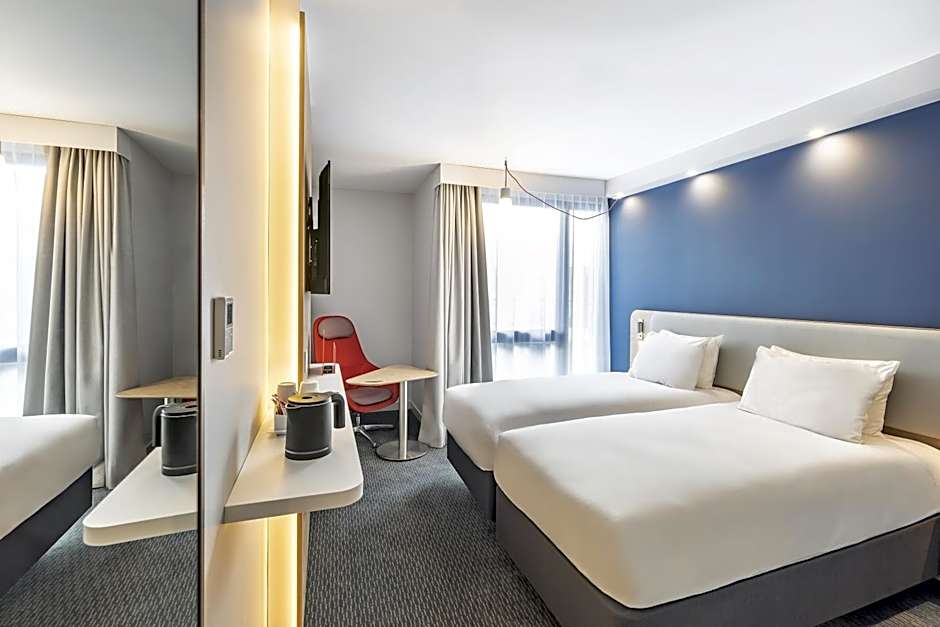 Holiday Inn Express Paris Poissy By IHG