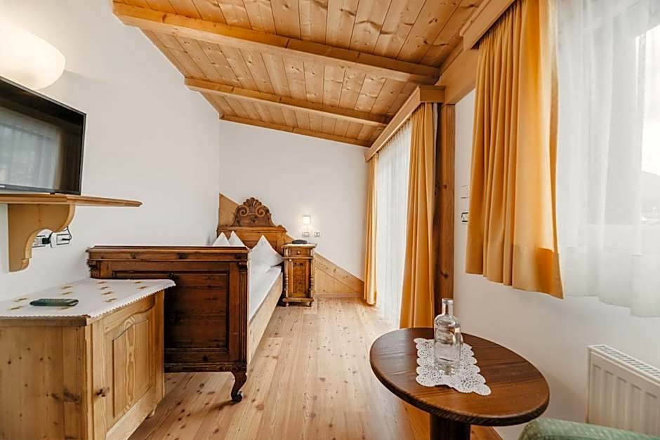 Hotel Garni Planaces