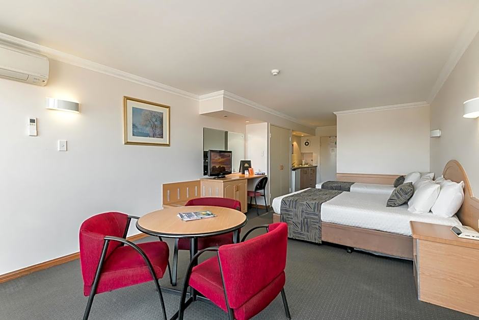Great Eastern Motor Lodge