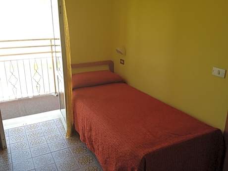 Single Room with Bathroom