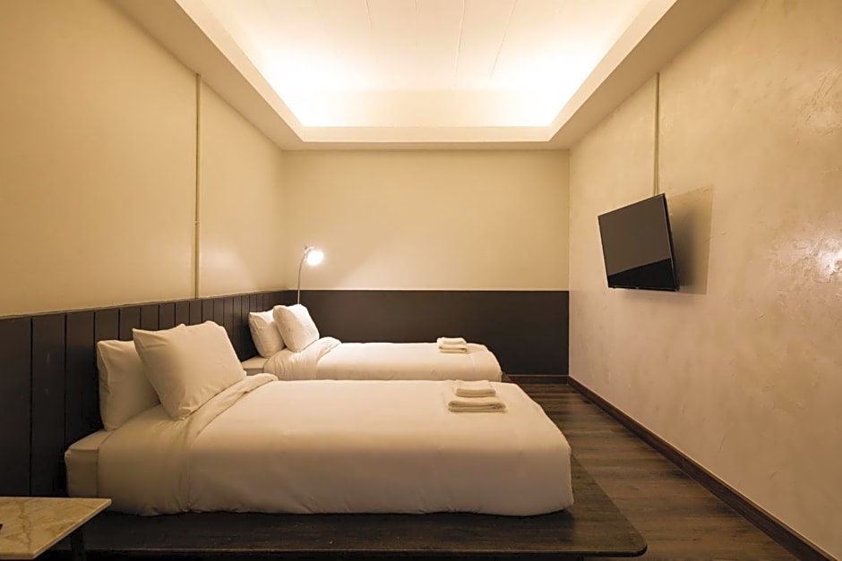 Within Korat Sawairiang