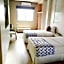 The L Hotel