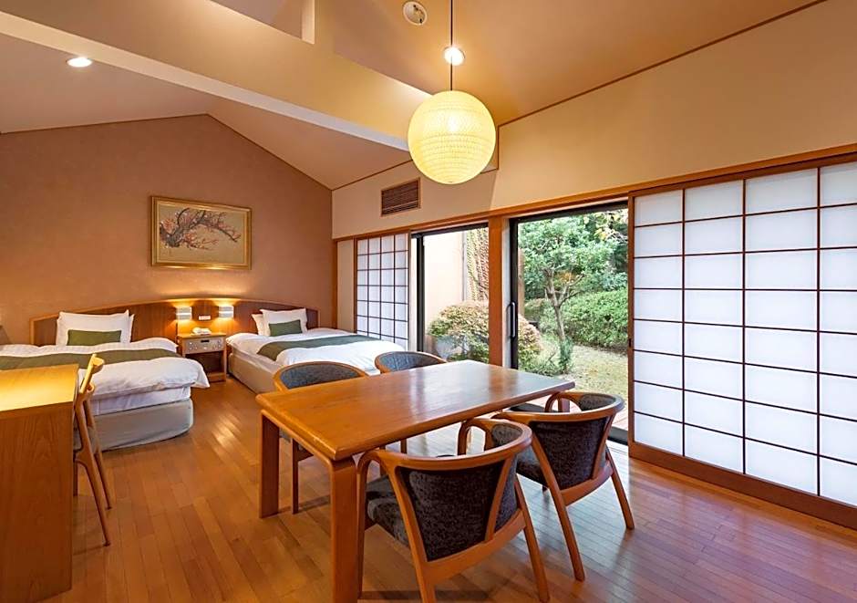 Kawatana Grand Hotel Otafuku