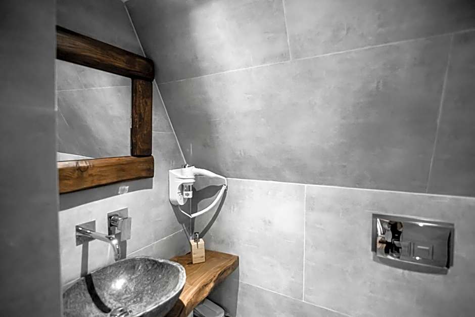King's & Queen's Afitos - Suites With Private Pool