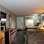 Super 8 by Wyndham Chiswell/Max Meadows Area