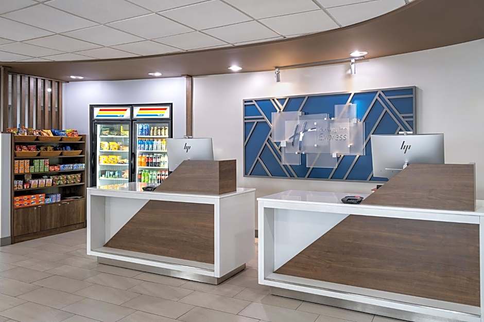 Holiday Inn Express Toledo North By IHG