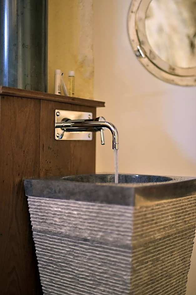 Le Silex - Adult Only