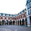 Piazza Four Colours