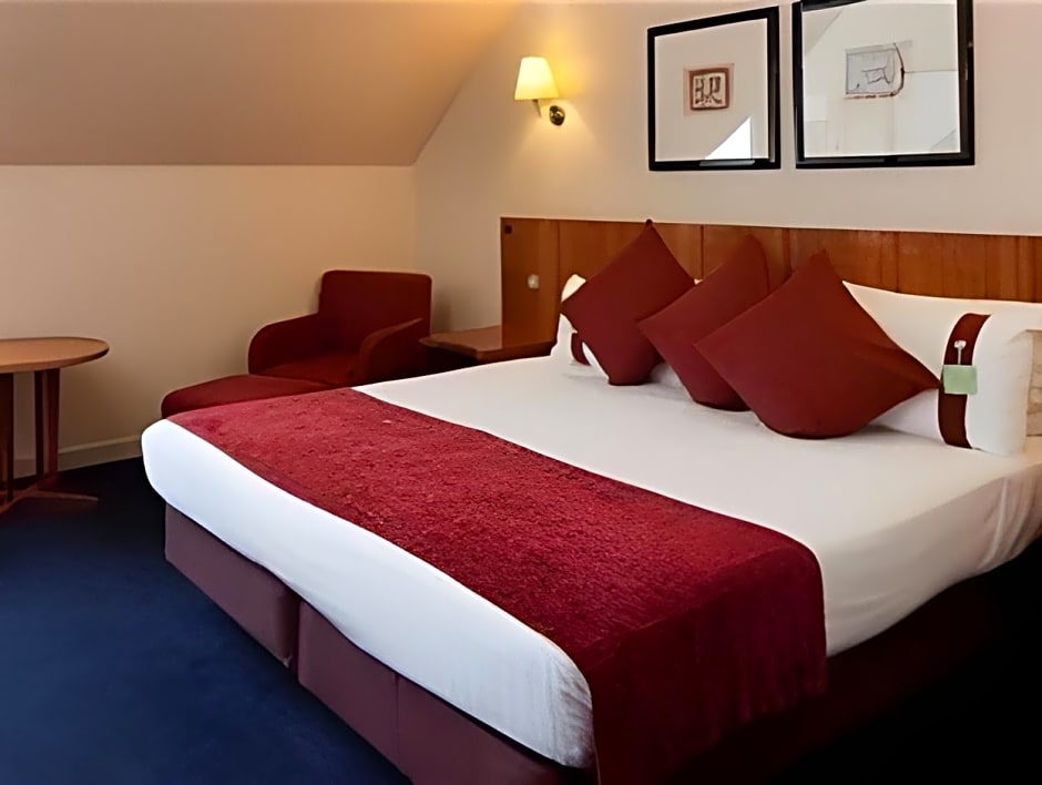 Holiday Inn Luton South - M1 Junction 9