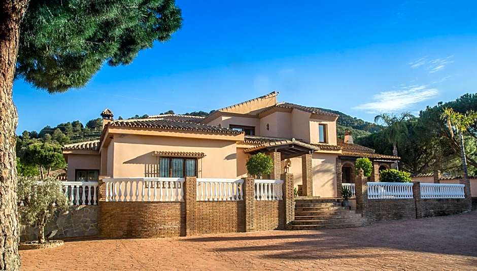 Villa Conmigo Bed & Breakfast