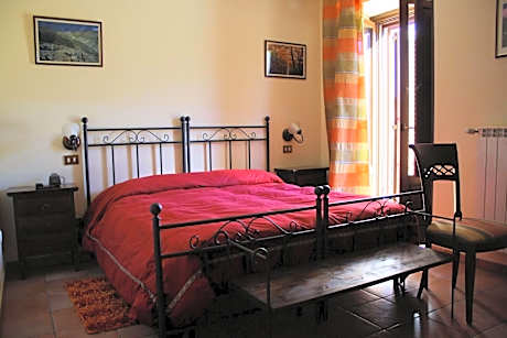 Double Room with Mountain View