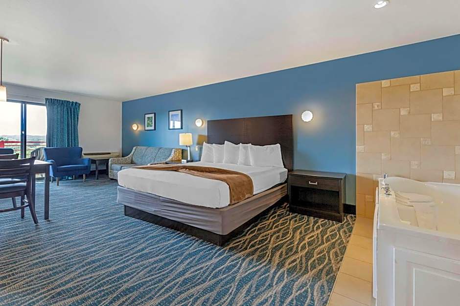 Atlantis Family Waterpark Hotel, Ascend Hotel Collection