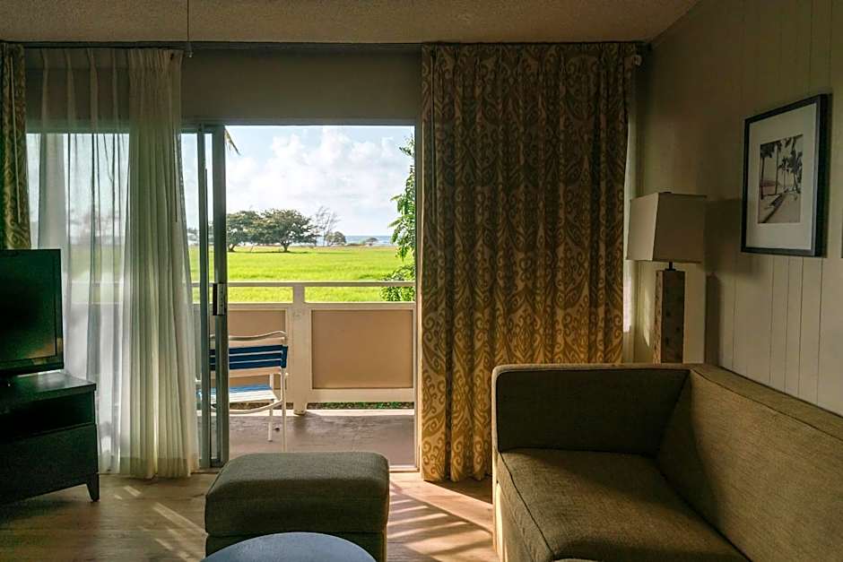 Plantation Hale Suites