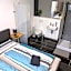 BUSINESS-MOTEL free WiFi & massage, air-con, XXL-Parking, Wallbox, Smart TV, Video-Security