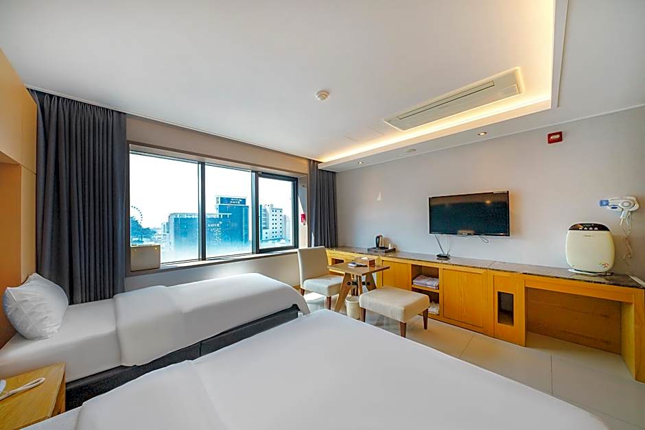 Incheon Wolmido Dubai Tourist Hotel