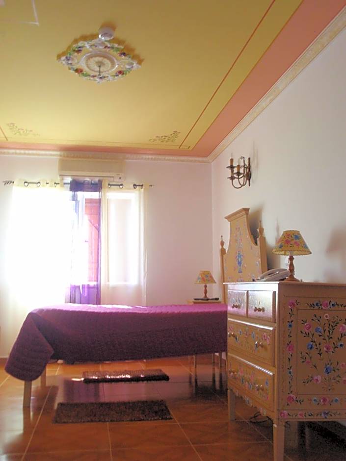 "O Viajante" Low Cost Hotel