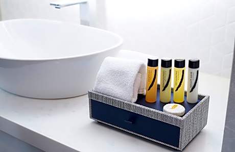 Two Bedroom Deluxe Apartment