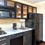 Candlewood Suites Bowling Green by IHG