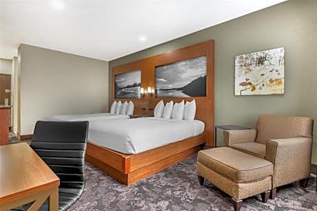 Queen Room with Two Queen Beds - Non-Smoking