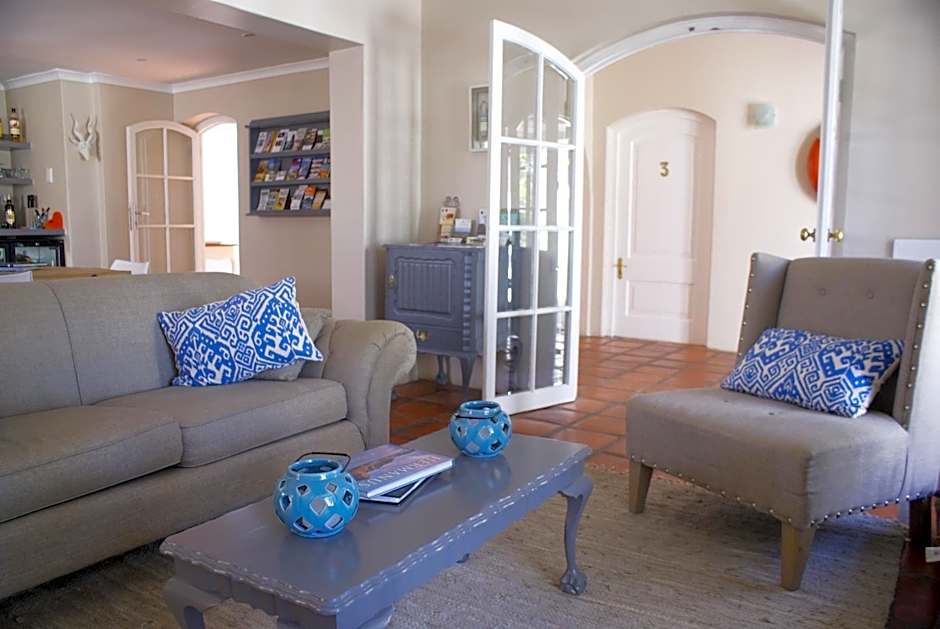 Whale Rock Luxury Lodge