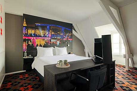 Junior Suite 1 King Bed