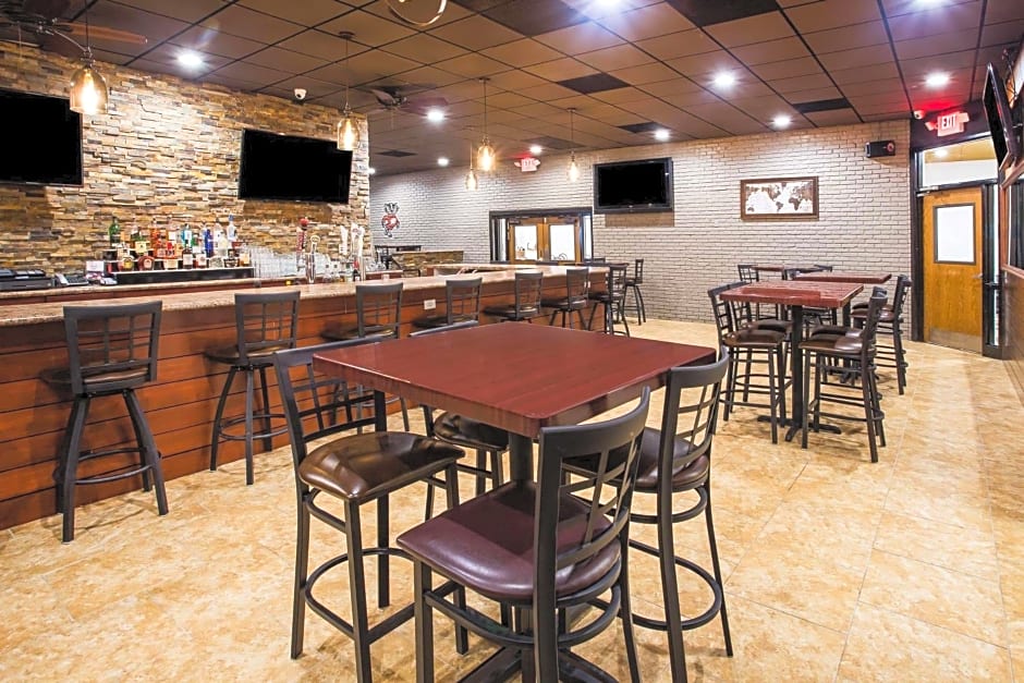 AmericInn by Wyndham Janesville
