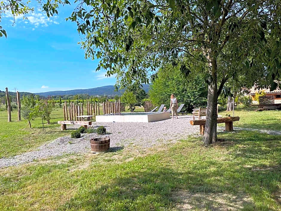 Le Domaine Saint Jean – St. Saturnin d'Apt, UT