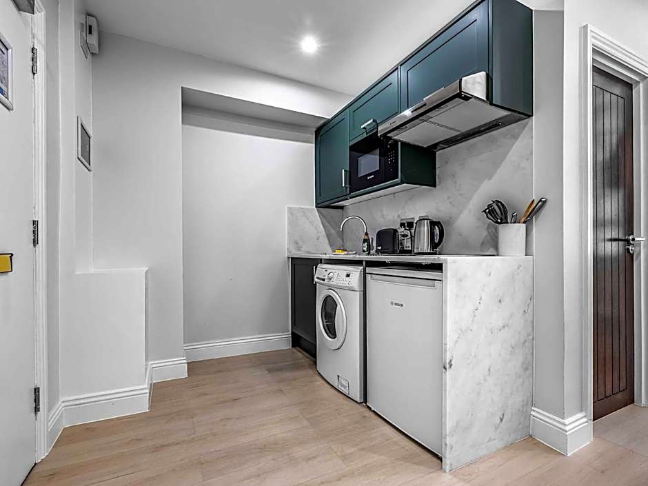 Chelsea Cloisters Serviced Apartments