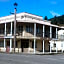 Lantern Court Motel