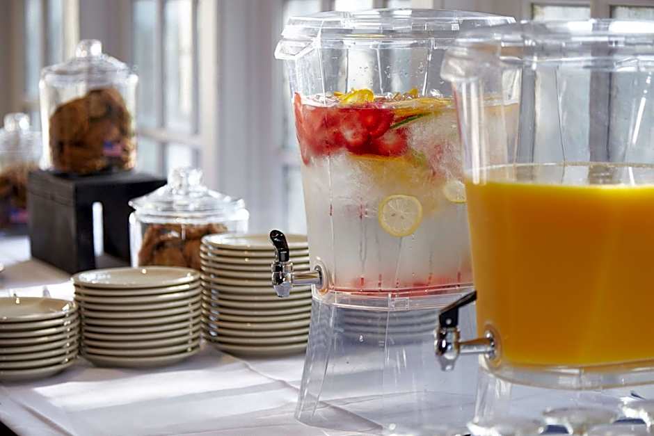 DoubleTree By Hilton Hotel Dallas Near The Galleria