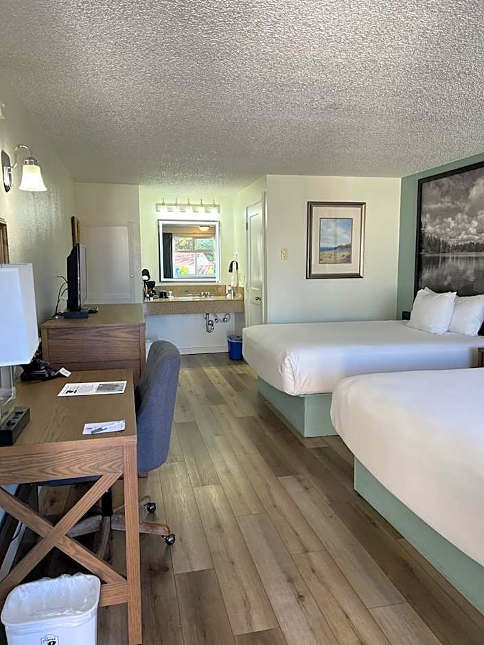 Super 8 by Wyndham Florence OR