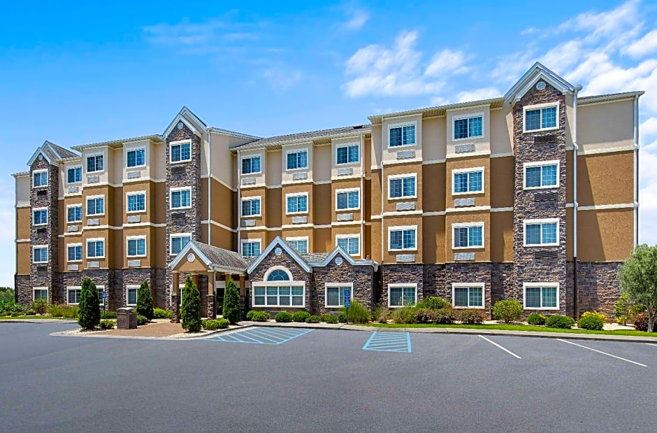Microtel Inn and Suites by Wyndham