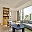 DoubleTree by Hilton Shenzhen Airport Residences