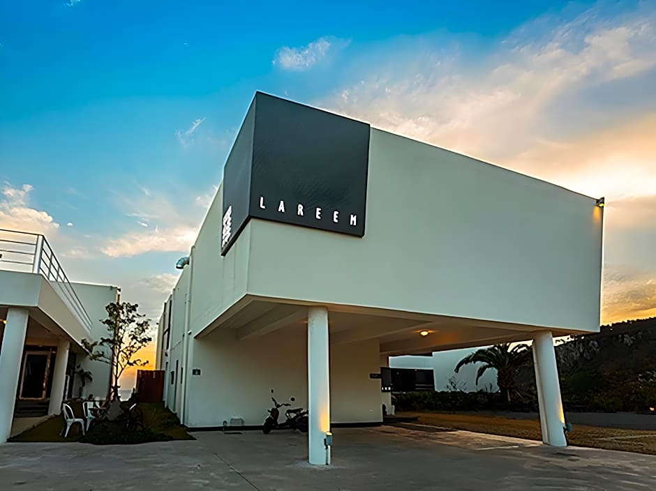 Lareem Boutique Hotel