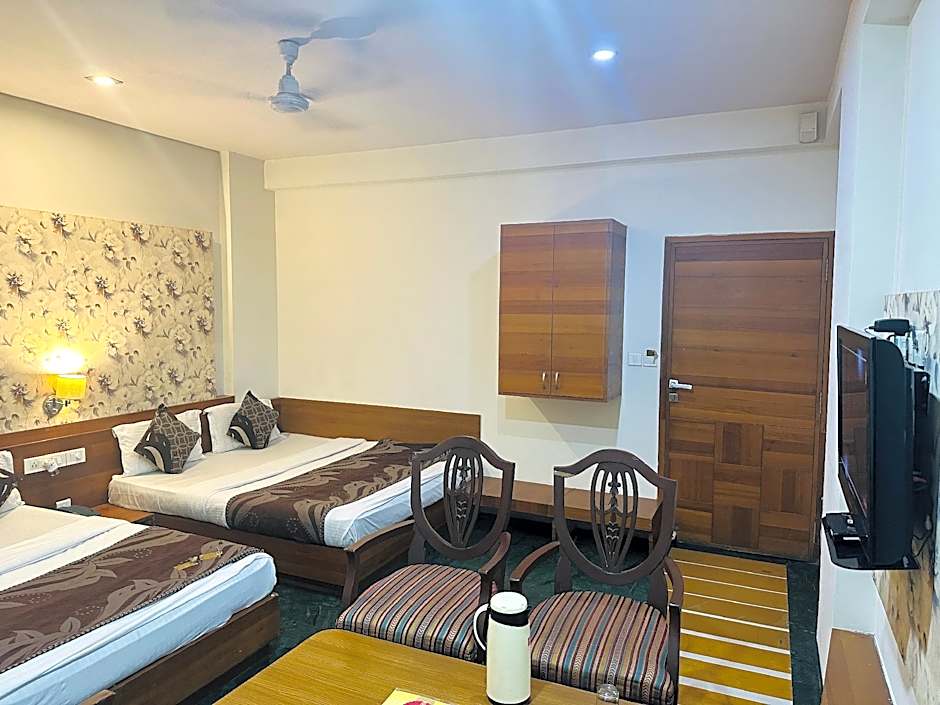 Hotel Shalimar Palace