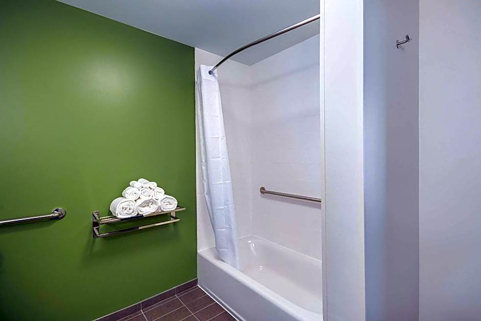 Sleep Inn & Suites Yukon Oklahoma City