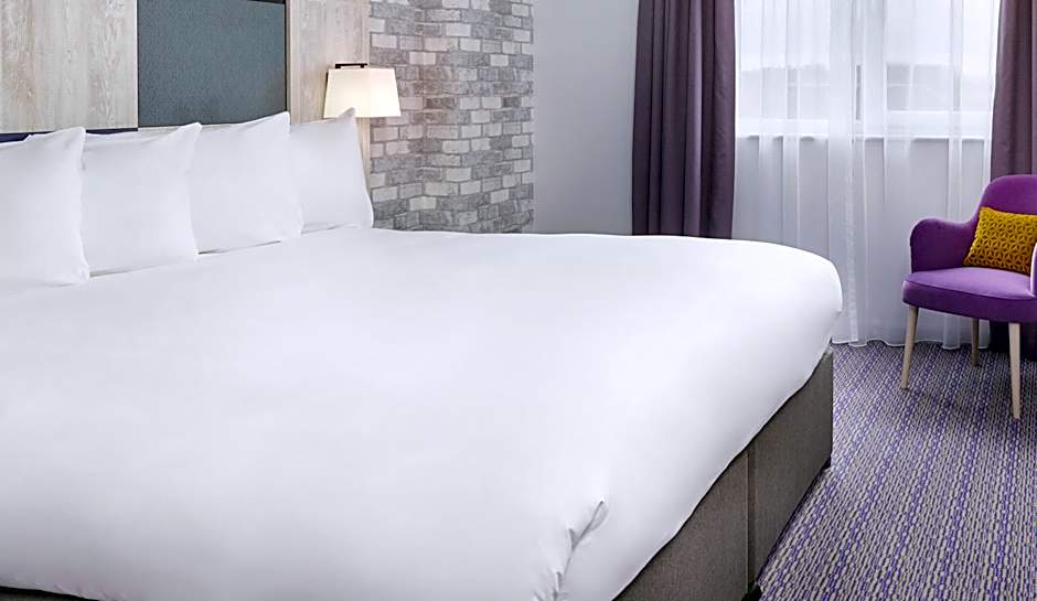 Leonardo Hotel Swindon