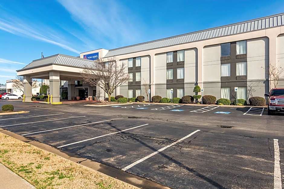 Motel 6-Conway, AR