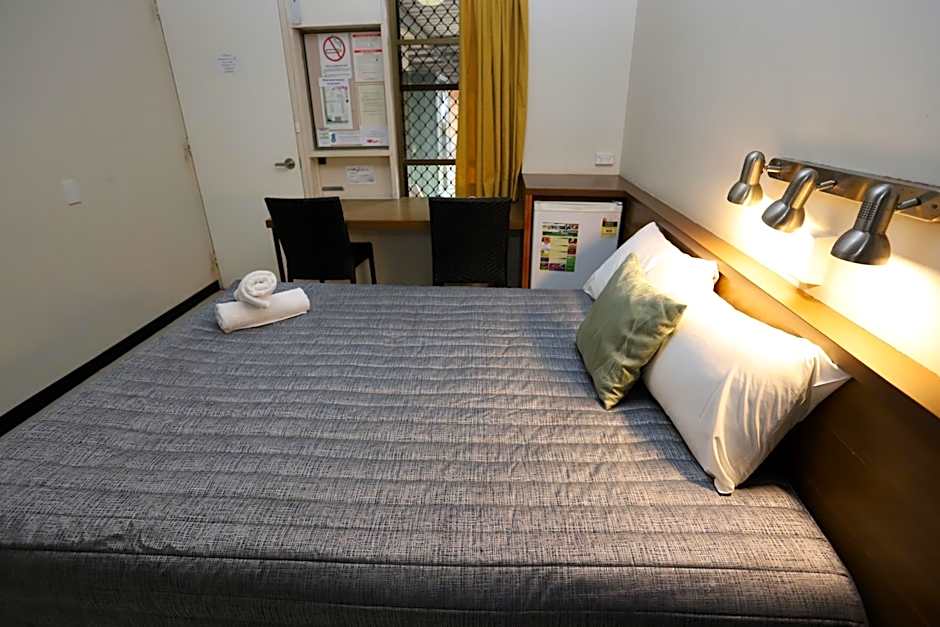 Miners Lodge Motor Inn