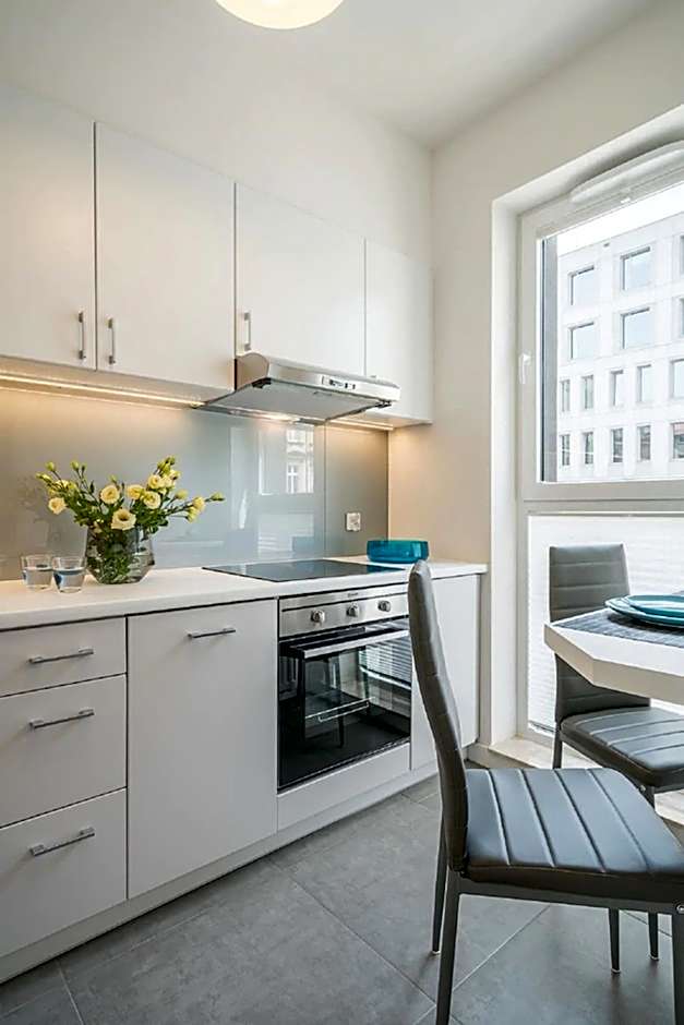 Deluxe Apartments by The Railway Station Wroclaw - parking w cenie