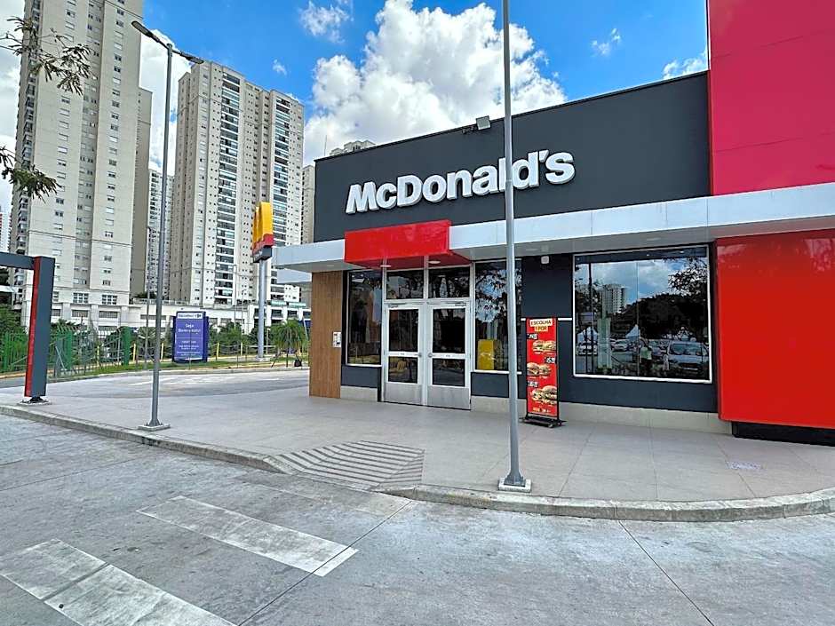 1111 - Conforto e Estilo ao Lado do Shopping Maia