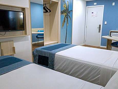 Classic Twin Room