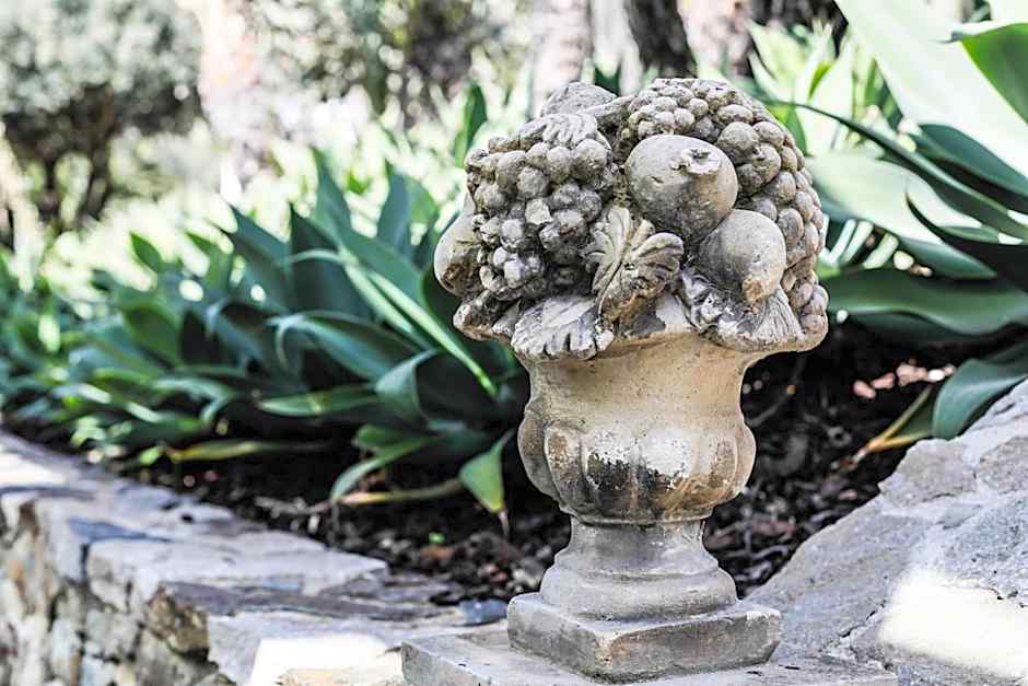 Ngonia Bay Boutique Hotel