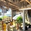Mixtli Ecohouse, Habitaciones Sol & Luna - Starlink Internet